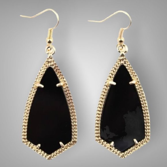 Jet Black Adelaide Earrings - Picture 7 of 9